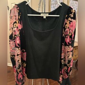 Umgee Black & Pink Blouse with Chiffon & Velvet Sleeves Size Large
